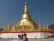 świątynia w Birmie 